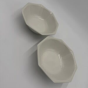 Set of 2 Johnson Brothers Heritage White Bowls